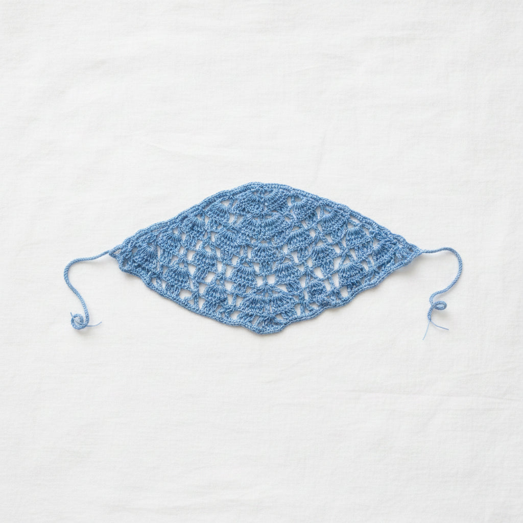 Pañoleta Tejida Crochet Concha, Azul